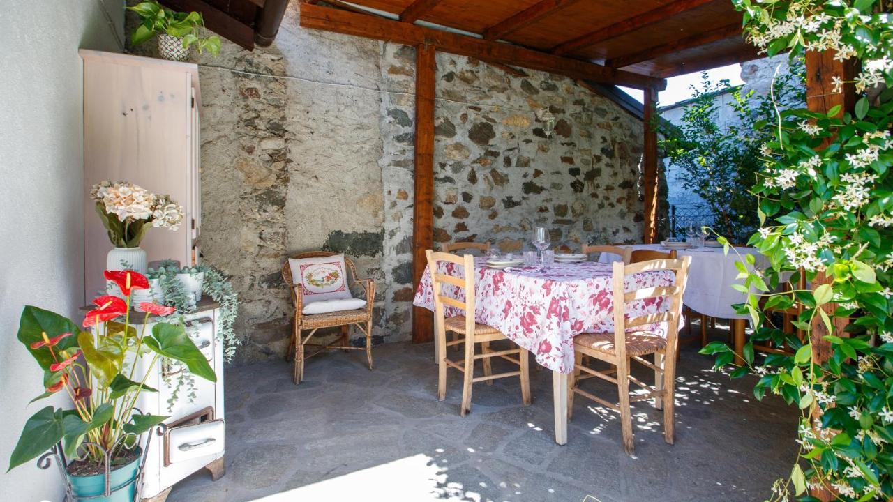 Il Como' Della Civetta - Taverna “La Fenice” Stazzona Exteriör bild